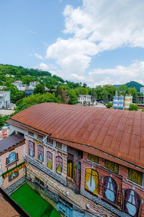 Hotel Yuzhny Sochi Exterior photo