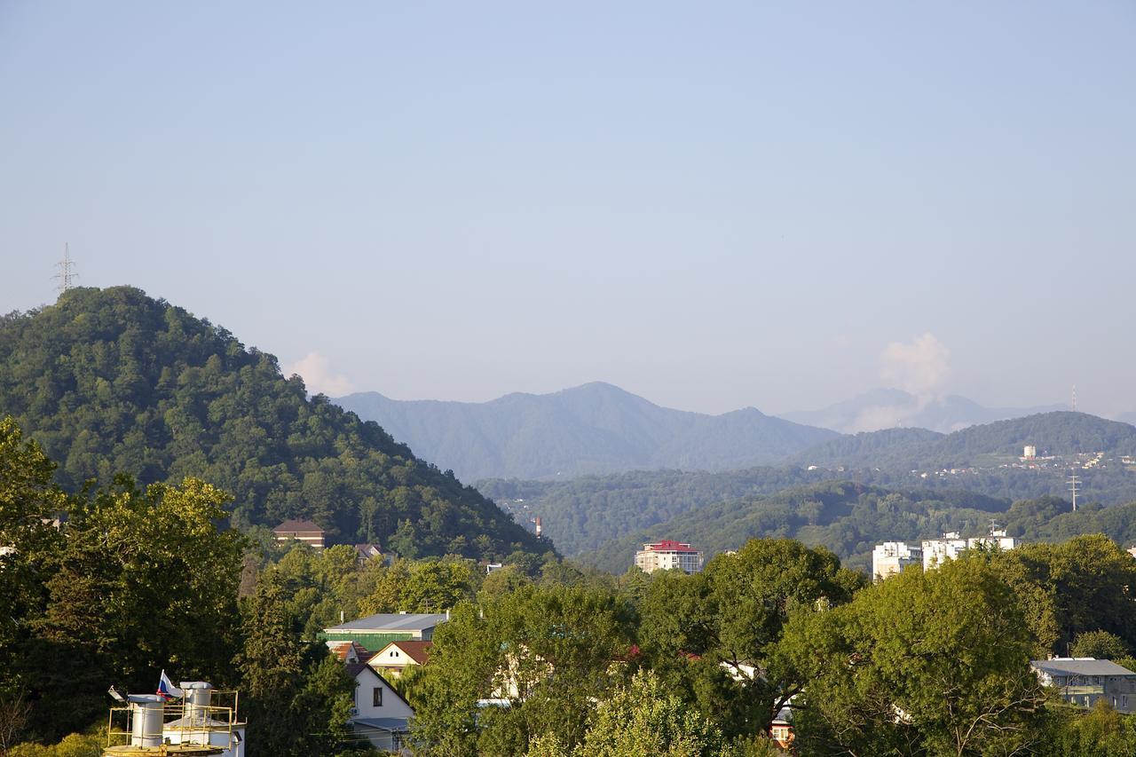 Hotel Yuzhny Sochi Exterior photo